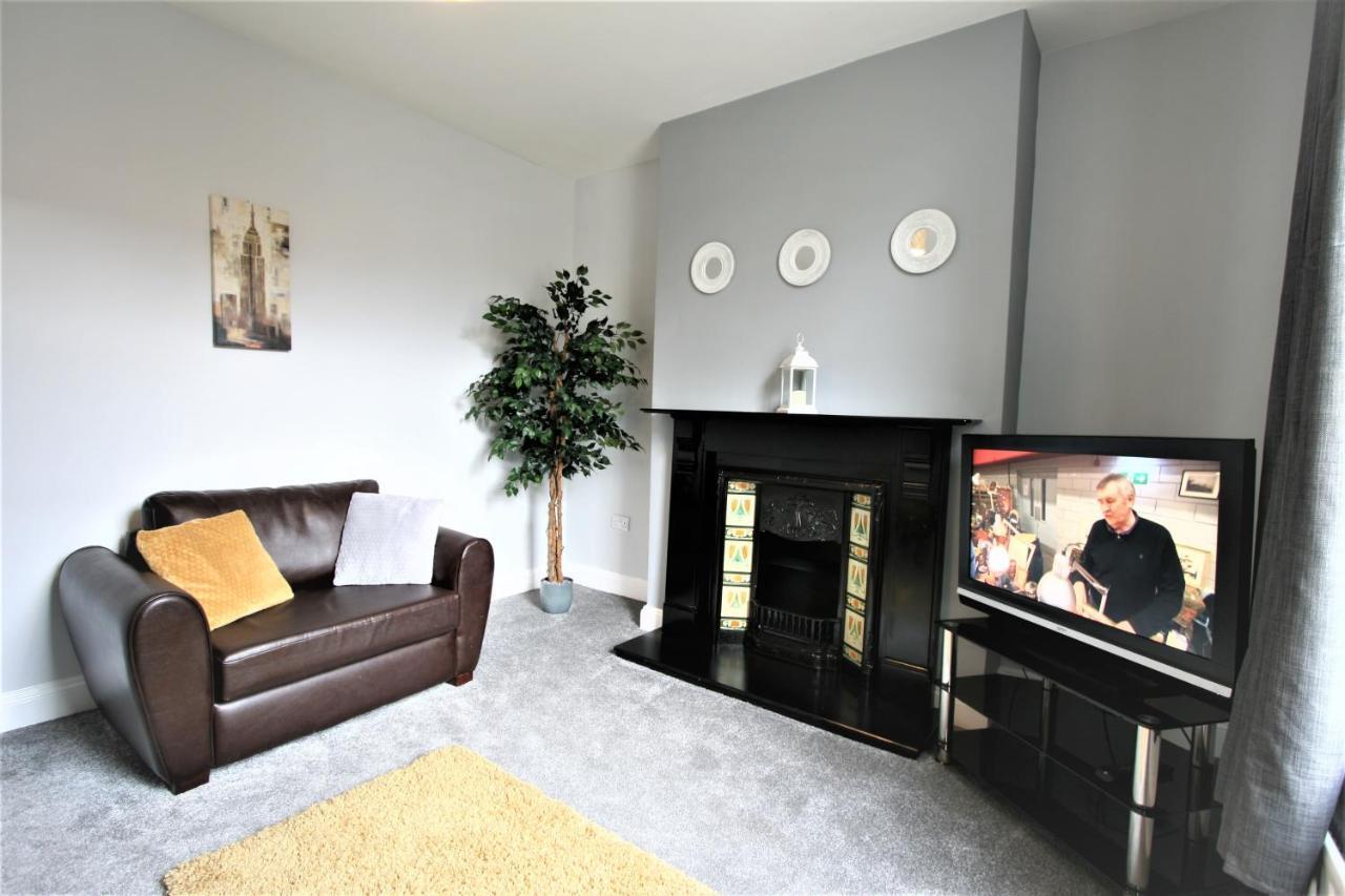 Nelson By The Docks Serviced Apartments By Roomsbooked Gloucester Exterior foto